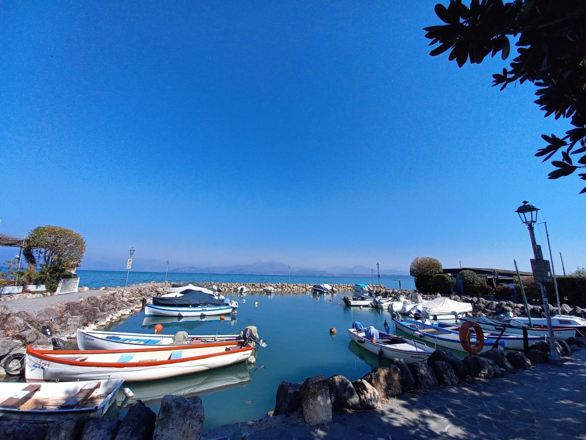 Pe-07 By Garda Urlaub Peschiera del Garda